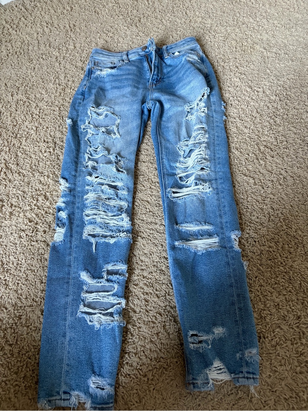 American Eagle Outfitters Light Blue Ripped Straight Leg Jeans